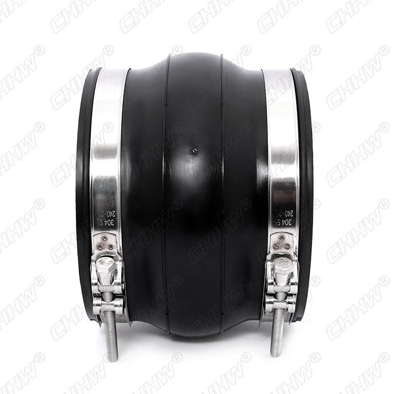 卡箍連接<a href=http://www.sp-oil.com/xjjt/ target=_blank class=infotextkey>橡膠接頭</a>