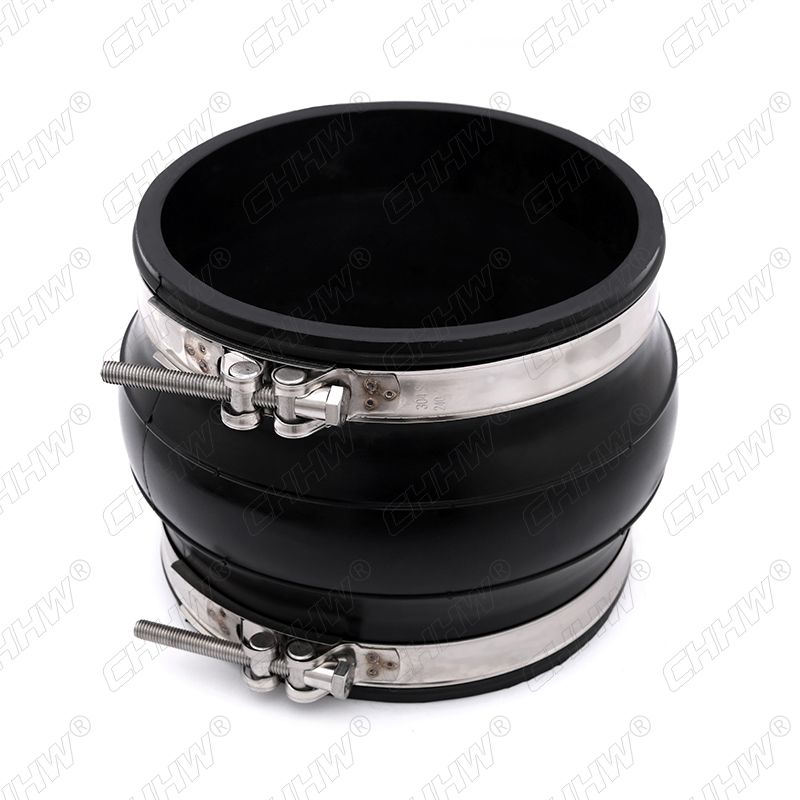 卡箍連接<a href=http://www.sp-oil.com/xjjt/ target=_blank class=infotextkey>橡膠接頭</a>